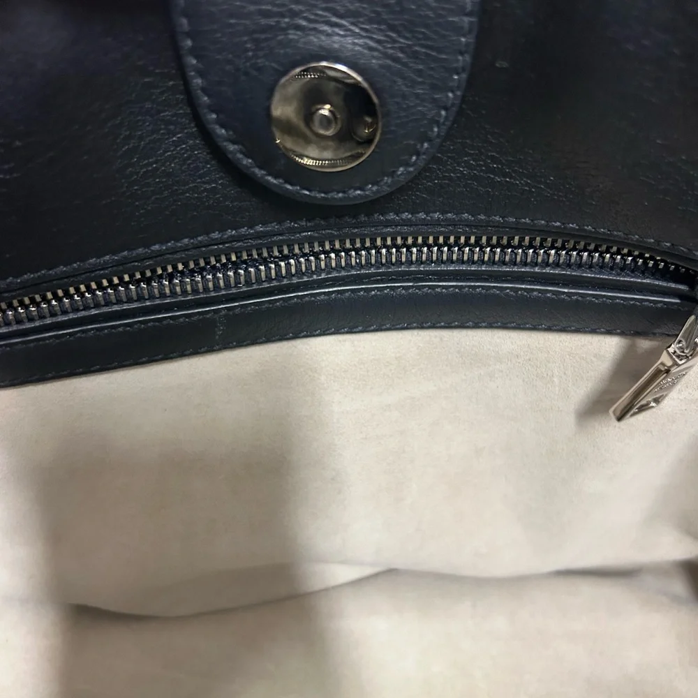 Prada satchel - Picture 5 of 14